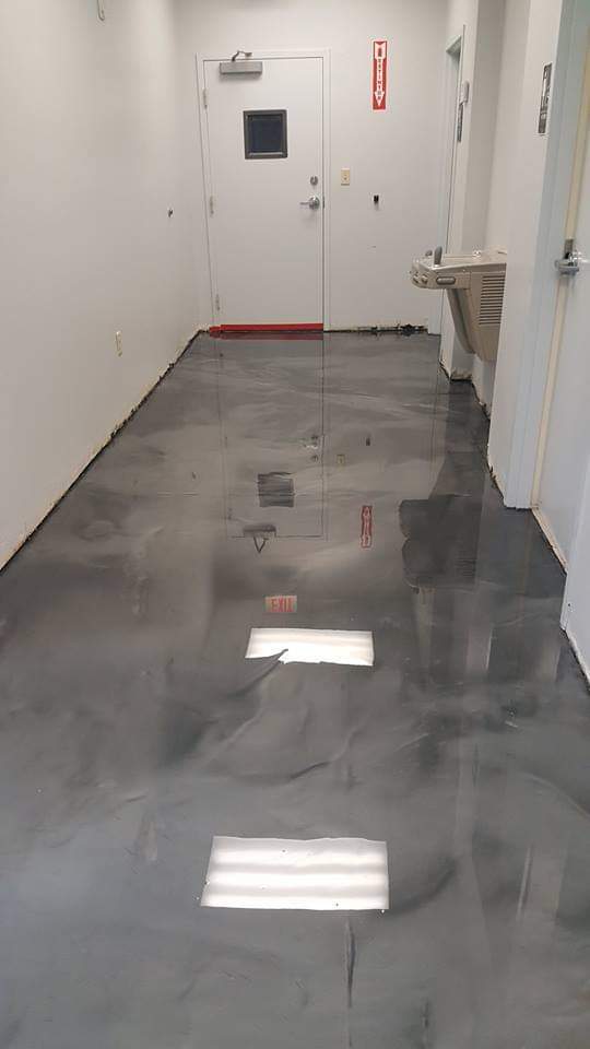grey epoxy, restroom epoxy, shop epoxy, rgv epoxy, epoxy installer, mcallen, brownsville, edinburg